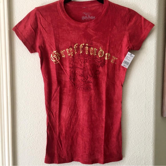 NWT Harry Potter Gryffindor T-Shirt - Picture 1 of 4